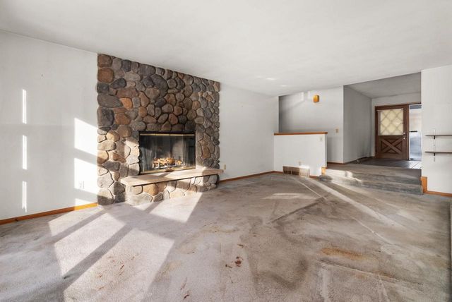 4421 Vale Circle, Madison, WI 53711