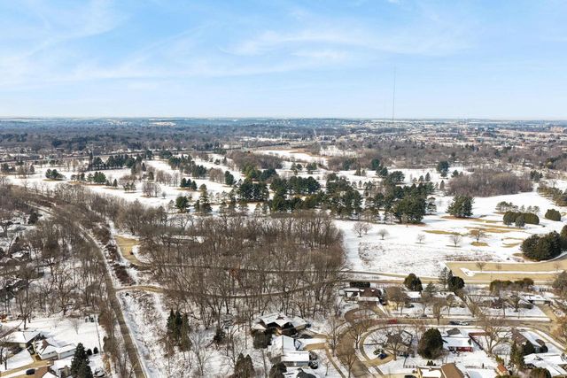 4421 Vale Circle, Madison, WI 53711