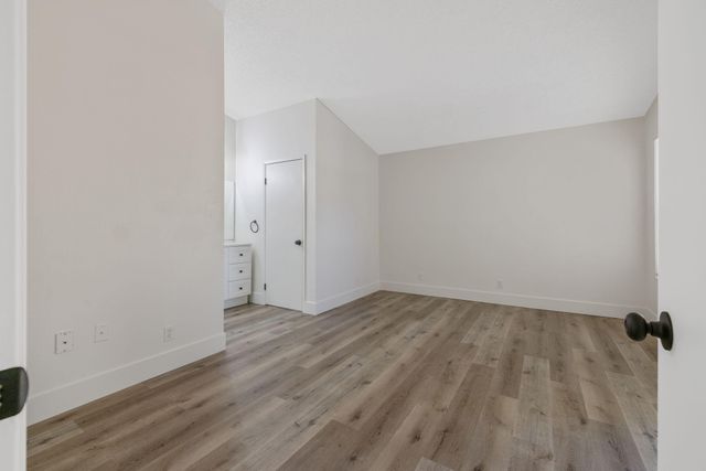 2238 N Gowdy Street, Visalia, CA 93292