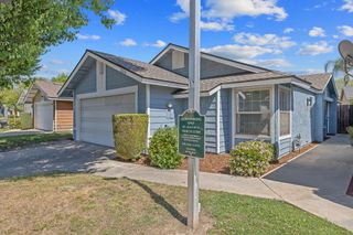 2238 N Gowdy Street, Visalia, CA 93292