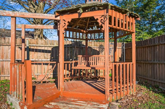 117 Lancelot Drive, Franklin, IN 46131