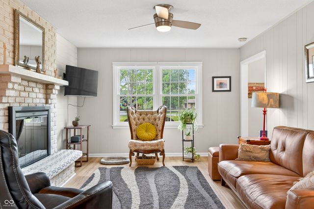 117 Lancelot Drive, Franklin, IN 46131