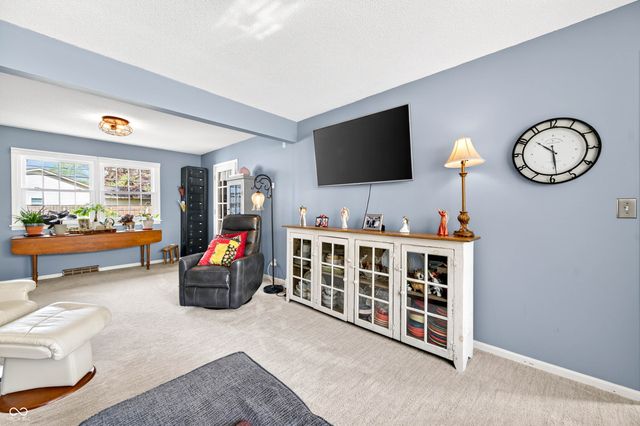 117 Lancelot Drive, Franklin, IN 46131