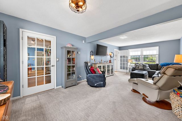 117 Lancelot Drive, Franklin, IN 46131