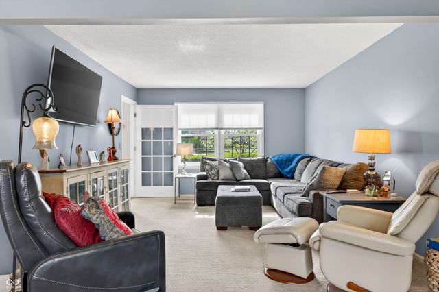 117 Lancelot Drive, Franklin, IN 46131
