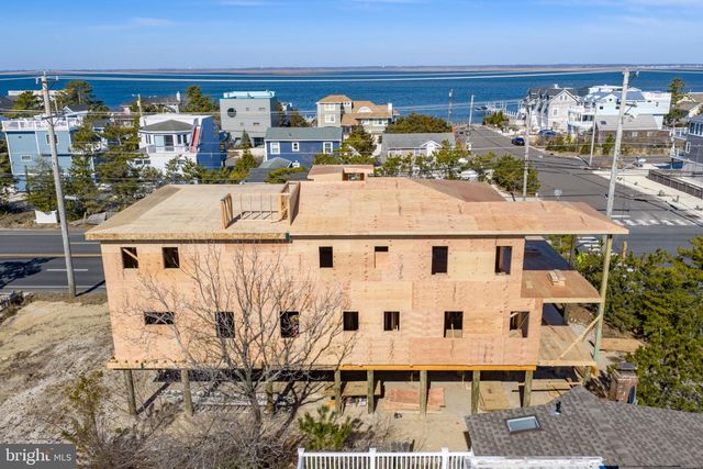 2 E CUMBERLAND AVE, Harvey Cedars, NJ 08008