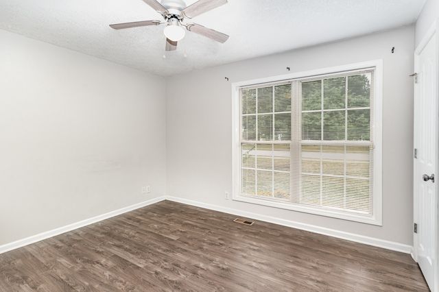 302 Bailey Ln, Pleasant View, TN 37146