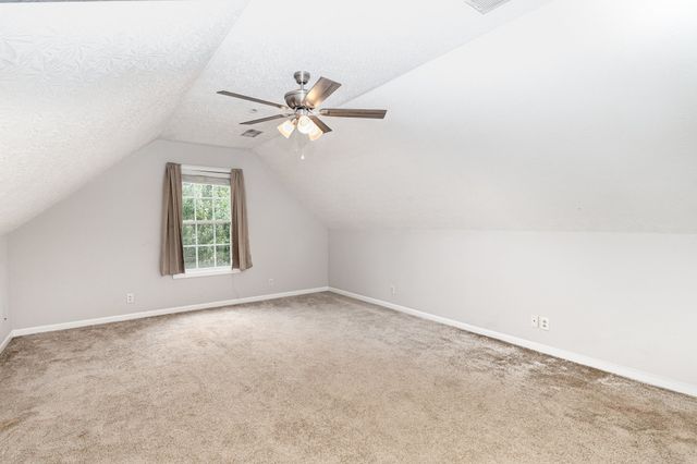 302 Bailey Ln, Pleasant View, TN 37146