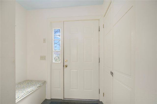 210 Pleasant Street, Seekonk, MA 02771