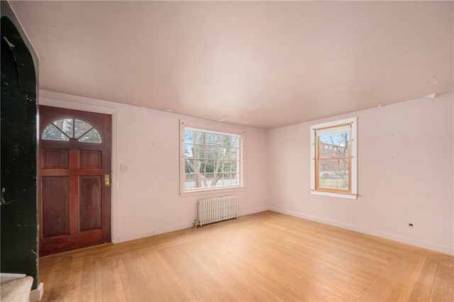 210 Pleasant Street, Seekonk, MA 02771