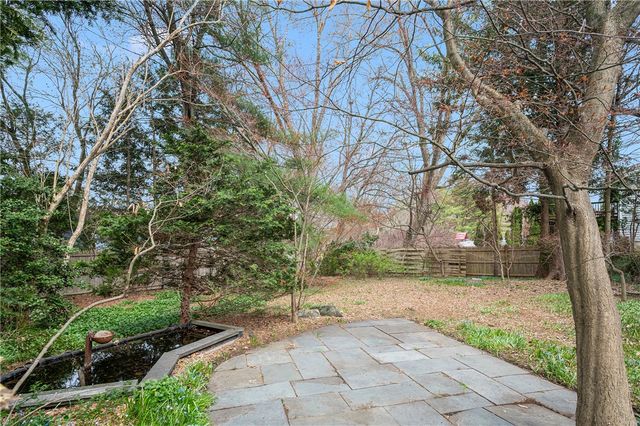 210 Pleasant Street, Seekonk, MA 02771