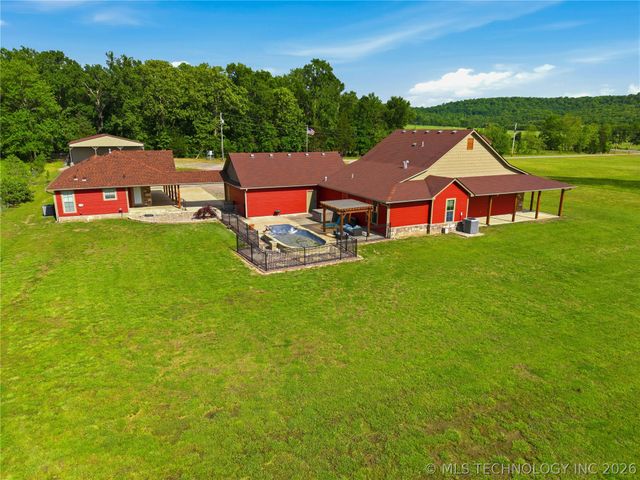 467281 Highway 100, Stilwell, OK 74960