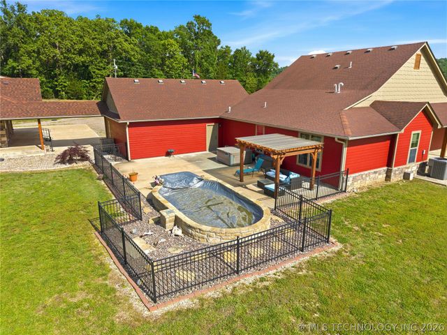 467281 Highway 100, Stilwell, OK 74960