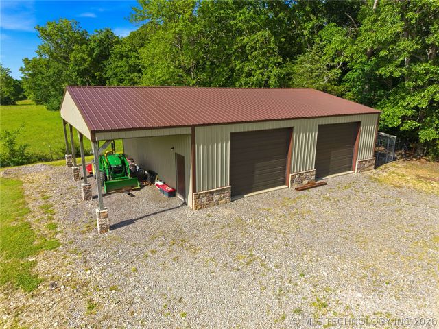 467281 Highway 100, Stilwell, OK 74960