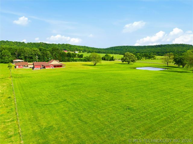 467281 Highway 100, Stilwell, OK 74960