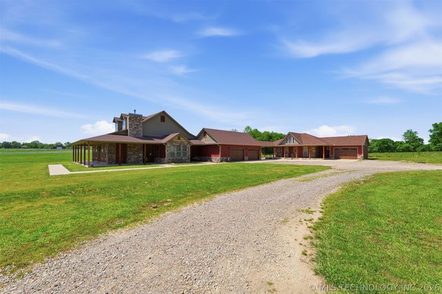 467281 Highway 100, Stilwell, OK 74960