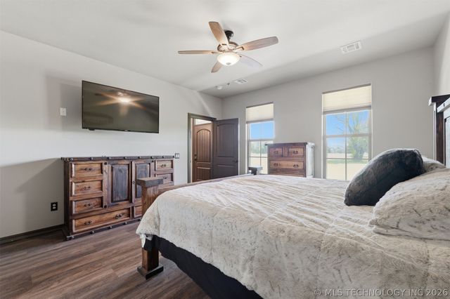 467281 Highway 100, Stilwell, OK 74960