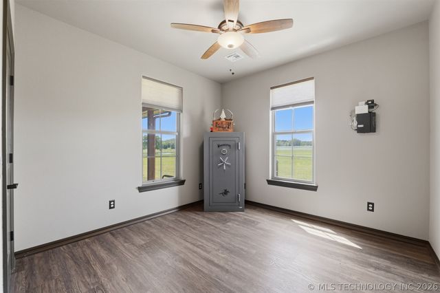 467281 Highway 100, Stilwell, OK 74960
