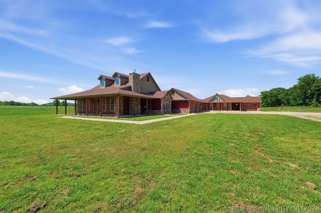 467281 Highway 100, Stilwell, OK 74960