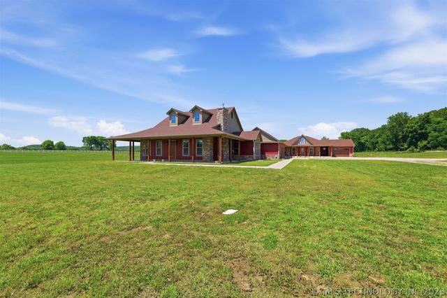 467281 Highway 100, Stilwell, OK 74960