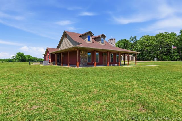 467281 Highway 100, Stilwell, OK 74960