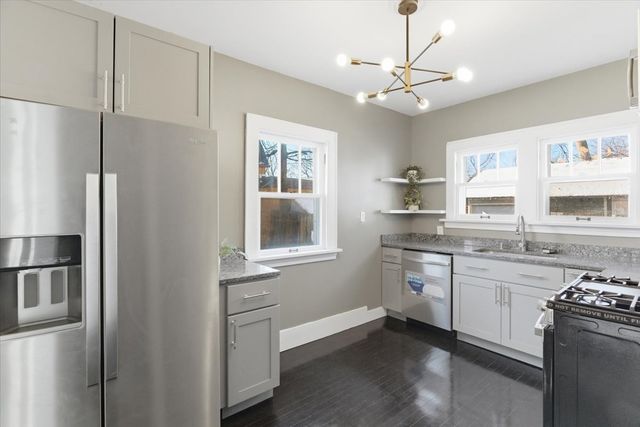 306 Oak Crest Street, Waukegan, IL 60085