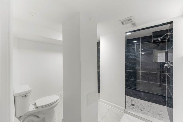 2208 N Lavergne Avenue, Chicago, IL 60639