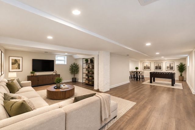 2208 N Lavergne Avenue, Chicago, IL 60639