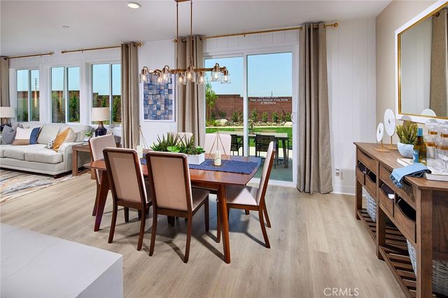 30959 Campania Road, Highland, CA 92346