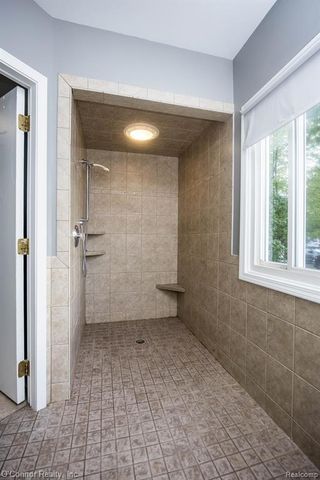 1309 Division Street, Port Huron, MI 48060