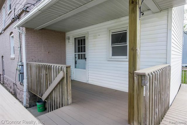 1309 Division Street, Port Huron, MI 48060