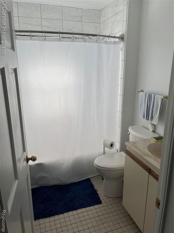 1309 Division Street, Port Huron, MI 48060