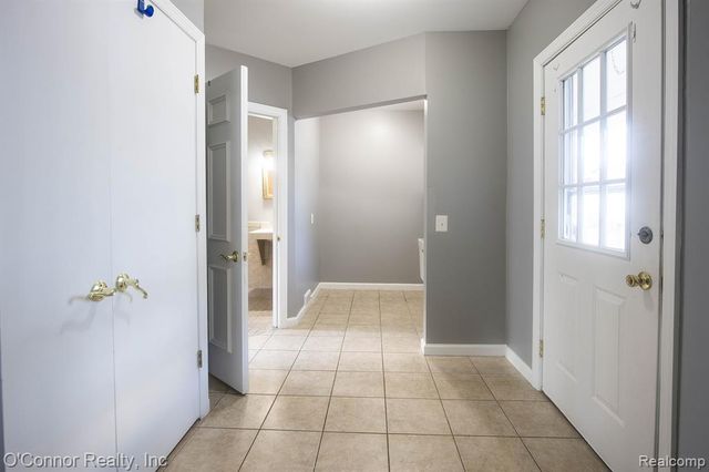 1309 Division Street, Port Huron, MI 48060