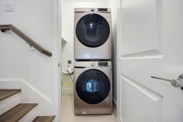 2715 Maxroy Street, Houston, TX 77007