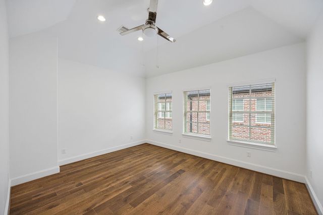 2715 Maxroy Street, Houston, TX 77007