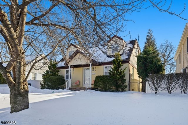 110 New York Ave, Bergenfield Boro, NJ 07621