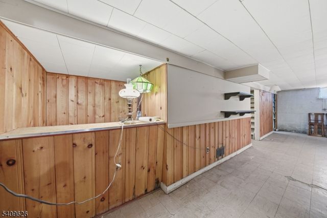 110 New York Ave, Bergenfield Boro, NJ 07621