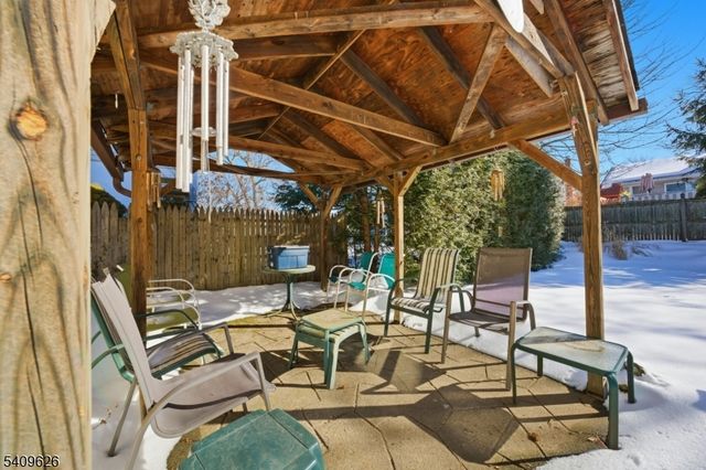 110 New York Ave, Bergenfield Boro, NJ 07621