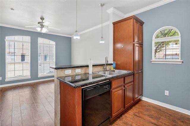 1198 Jones Butler Road 901, College Station, TX 77840