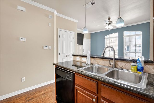 1198 Jones Butler Road 901, College Station, TX 77840