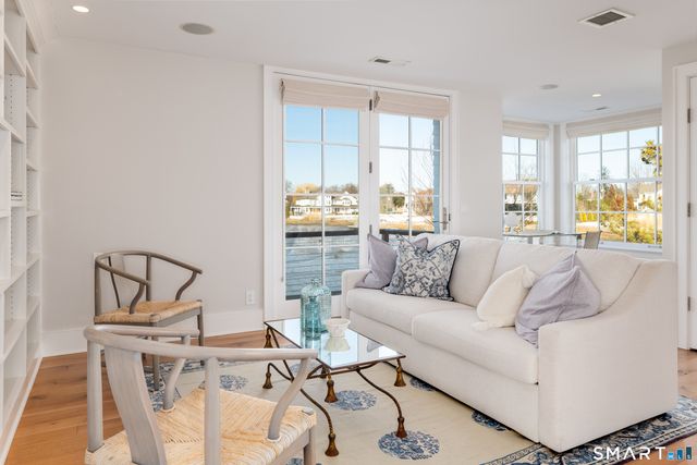 189 Shore Road, Greenwich, CT 06870