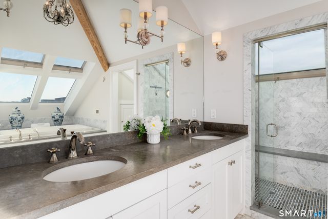 189 Shore Road, Greenwich, CT 06870