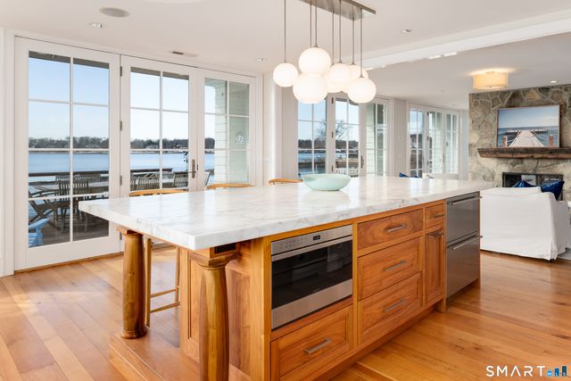 189 Shore Road, Greenwich, CT 06870