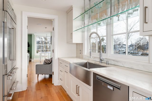 189 Shore Road, Greenwich, CT 06870