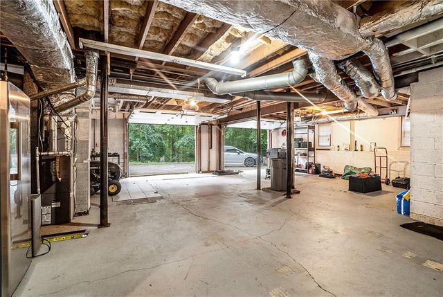 2721 Westminister NW Lane, Conyers, GA 30012