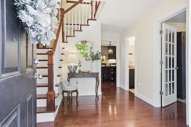 4 Murray Hill Circle, Wilmington, MA 01887
