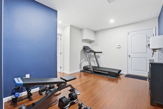 4 Murray Hill Circle, Wilmington, MA 01887