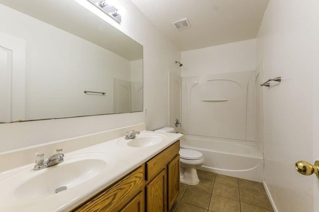 2205 N 91st Glen, Phoenix, AZ 85037
