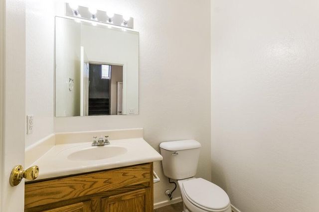 2205 N 91st Glen, Phoenix, AZ 85037