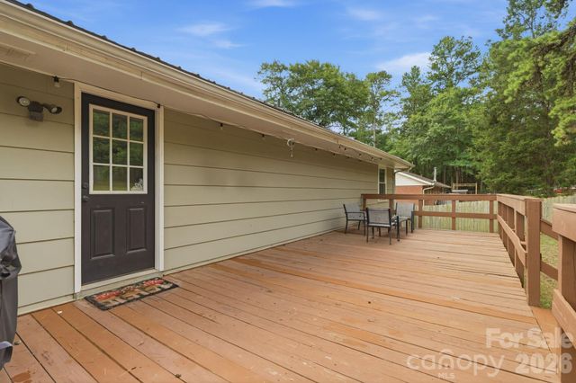 2080 South Point Road, Belmont, NC 28012